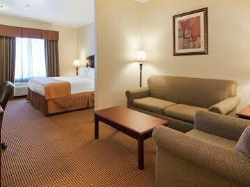 Western Palace Inn&suites 3*